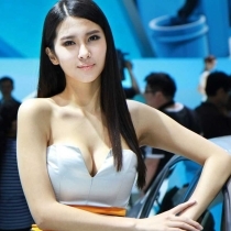 感觉登录框蛮漂亮的