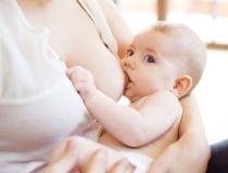 喂养周：二胎妈妈的两次喂养经